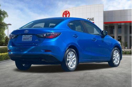 Sapphire 2018 Toyota Yaris iA Base