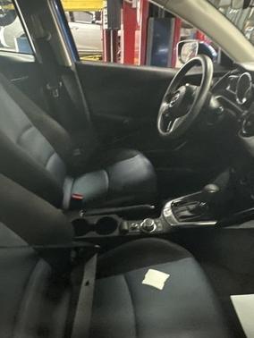 Sapphire 2018 Toyota Yaris iA Base