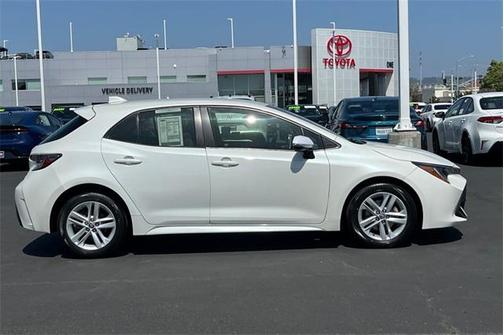2019 Toyota Corolla Hatchback SE