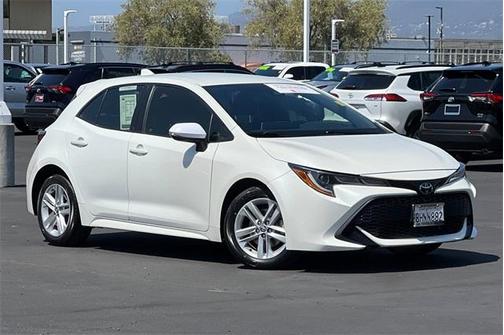 2019 Toyota Corolla Hatchback SE