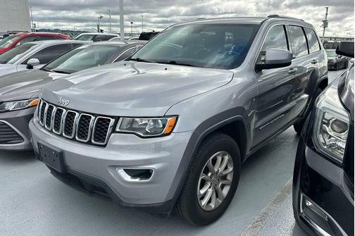 2021 Jeep Grand Cherokee Laredo
