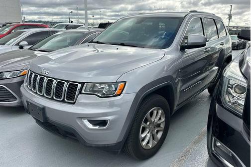 2021 Jeep Grand Cherokee Laredo