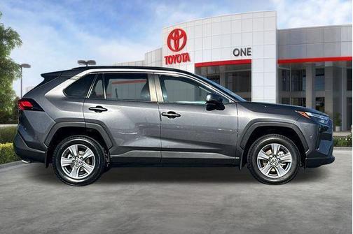 Magnetic Gray Metallic 2022 Toyota RAV4 XLE