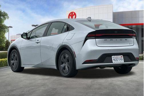2023 Toyota Prius LE