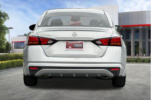 2021 Nissan Altima S FWD