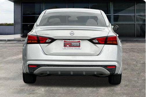 2021 Nissan Altima S FWD