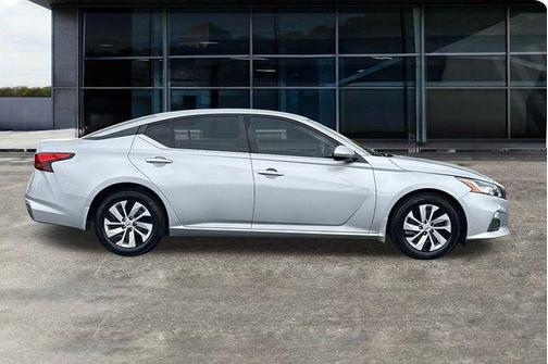 2021 Nissan Altima S FWD
