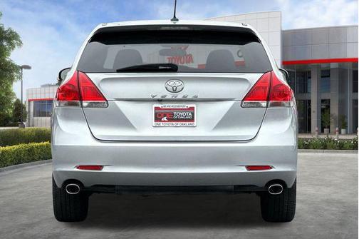 Classic Silver Metallic 2009 Toyota Venza Base