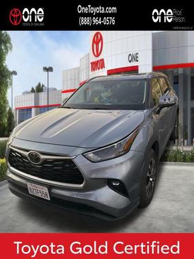 2022 Toyota Highlander XLE