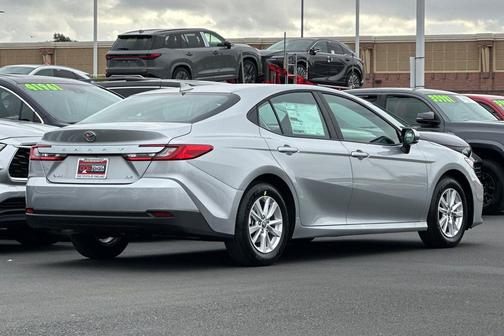2026 Toyota Camry LE