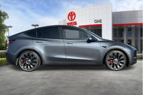 Gray 2022 Tesla Model Y Performance Dual Motor All-Wheel Drive