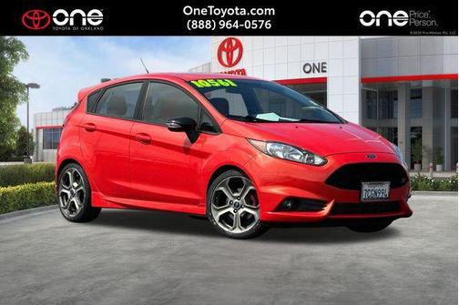 Molten Orange Metallic Tri-Coat 2014 Ford Fiesta ST