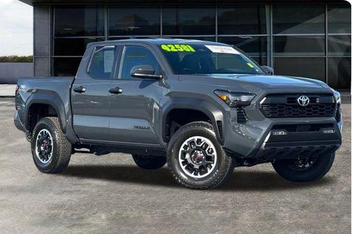 2025 Toyota Tacoma TRD Off Road