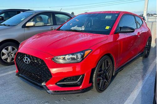 2019 Hyundai Veloster Base
