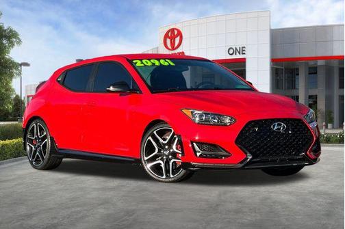 2019 Hyundai Veloster Base