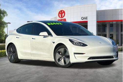 2020 Tesla Model 3 Standard Range Plus