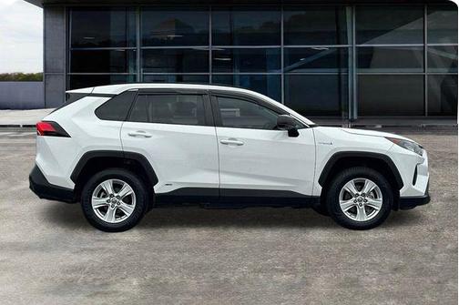 2021 Toyota RAV4 Hybrid LE