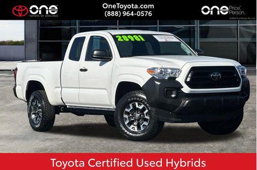 2022 Toyota Tacoma SR