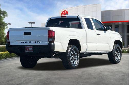 2022 Toyota Tacoma SR