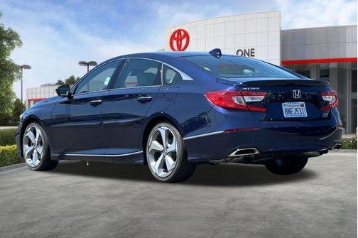 2020 Honda Accord Touring 2.0T
