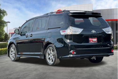 2017 Toyota Sienna SE Premium