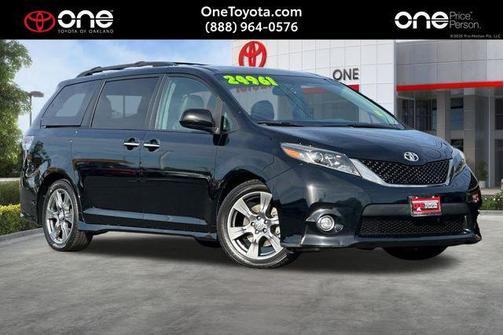 2017 Toyota Sienna SE Premium