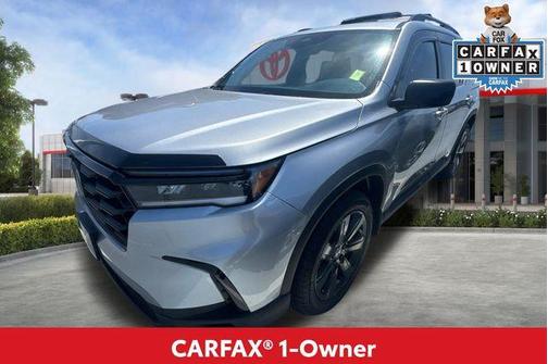 Lunar Silver Metallic 2025 Honda Pilot Sport