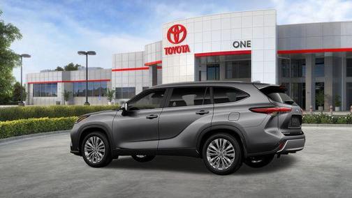 2026 Toyota Highlander Hybrid Platinum