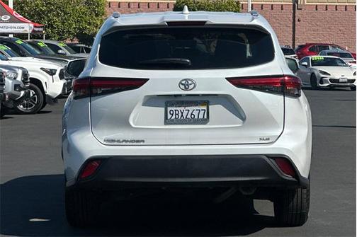 2022 Toyota Highlander XLE
