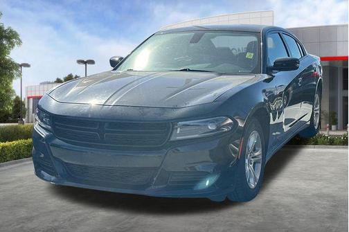 Pitch Black Clearcoat 2023 Dodge Charger SXT