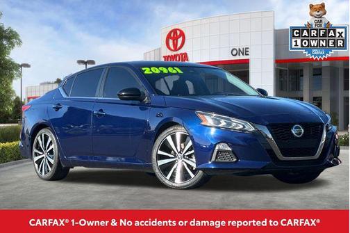 2022 Nissan Altima SR FWD