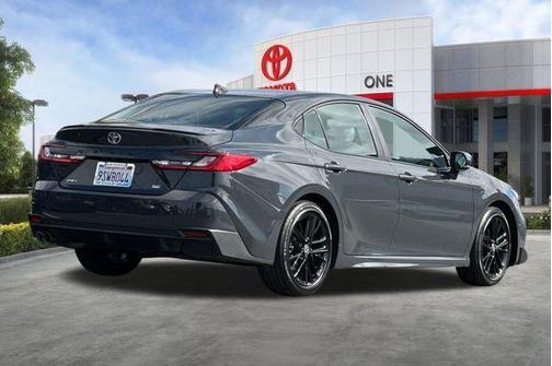 Black 2025 Toyota Camry SE