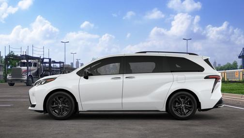 2025 Toyota Sienna XSE 7 Passenger