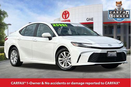 2025 Toyota Camry LE