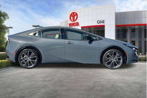 Gray 2023 Toyota Prius XLE