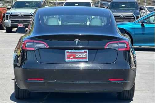 2019 Tesla Model 3 Standard Range Plus