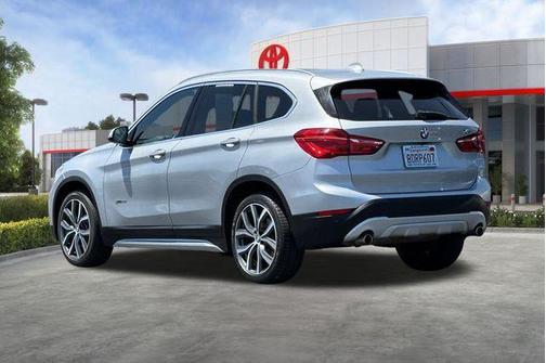 Glacier Silver Metallic 2018 BMW X1 sDrive28i