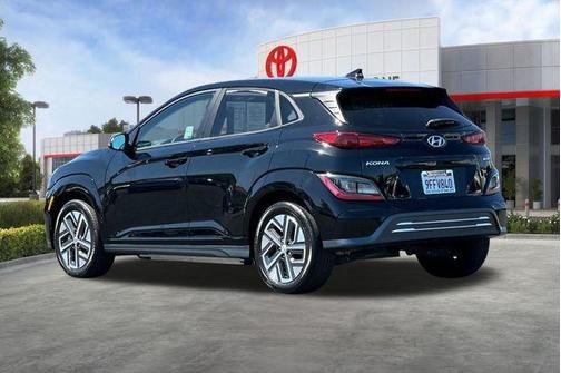 2023 Hyundai KONA EV SE