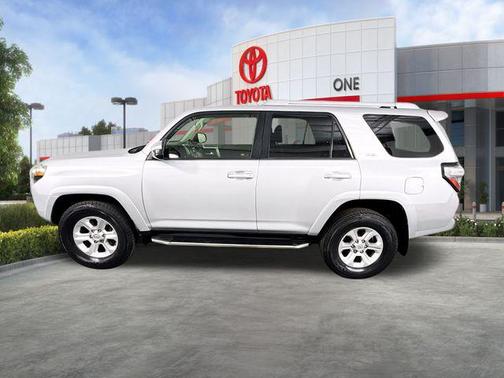 2017 Toyota 4Runner SR5