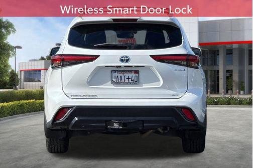 2023 Toyota Highlander Hybrid XLE
