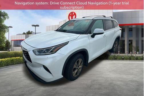 2023 Toyota Highlander Hybrid XLE