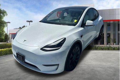 Pearl White Multi-Coat 2022 Tesla Model Y Performance Dual Motor All-Wheel Drive