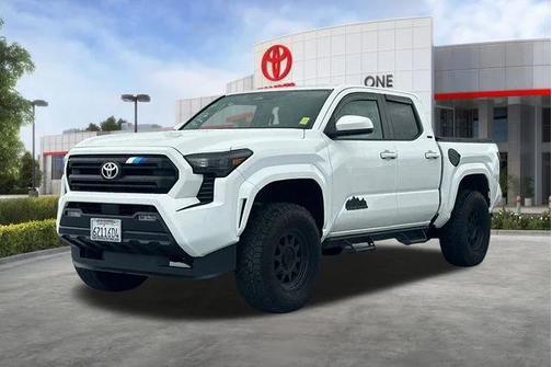 Ice Cap 2024 Toyota Tacoma SR5