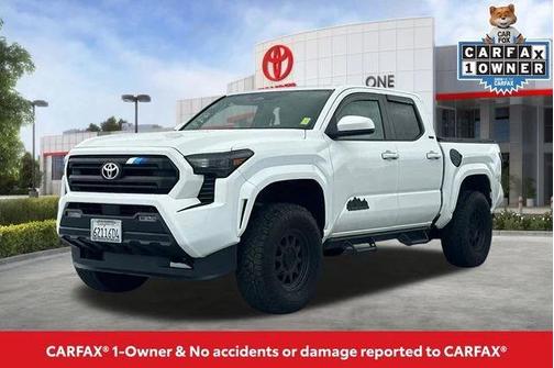 Ice Cap 2024 Toyota Tacoma SR5