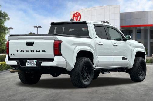 Ice Cap 2024 Toyota Tacoma SR5