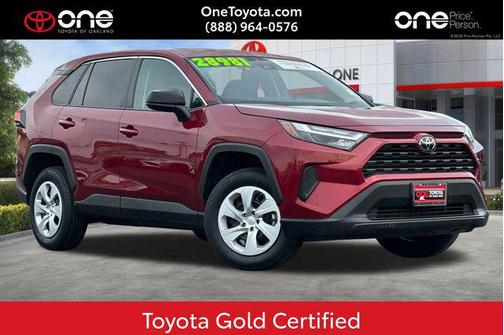 2024 Toyota RAV4 LE