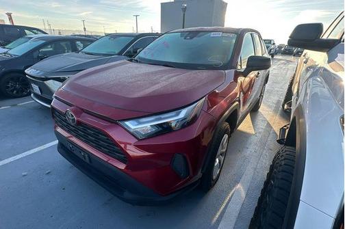 2024 Toyota RAV4 LE