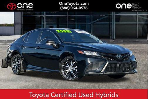 2023 Toyota Camry SE