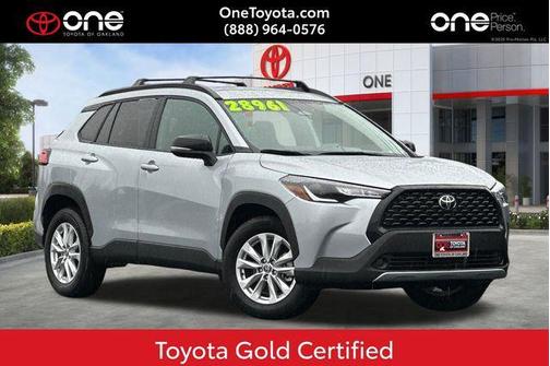 2025 Toyota Corolla Cross LE