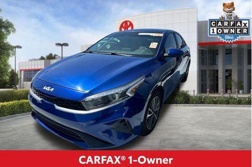 Deep Sea Blue 2022 Kia Forte LXS